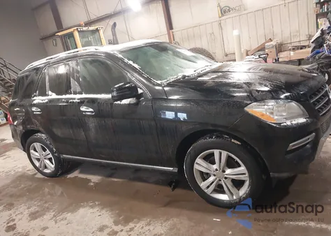 2013 Mercedes-Benz Ml 350 4Matic z USA, uszkodzony, nr VIN 4JGDA5HB7DA202427